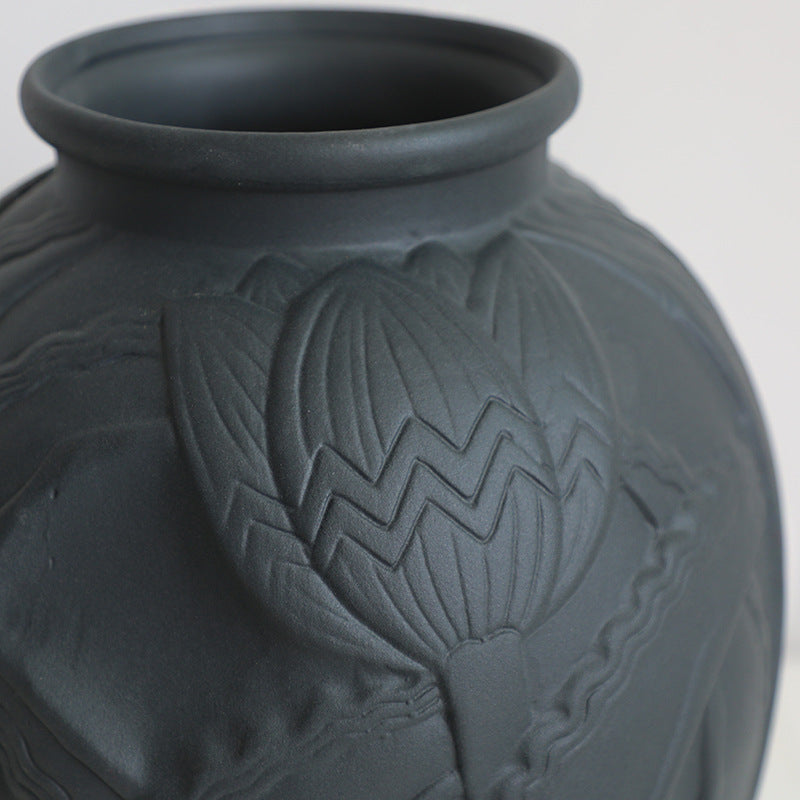 Ink-Black Tulip Relief Vase 3